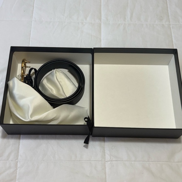 Gucci Black and Gold Women's Belt - Picture 11 of 16